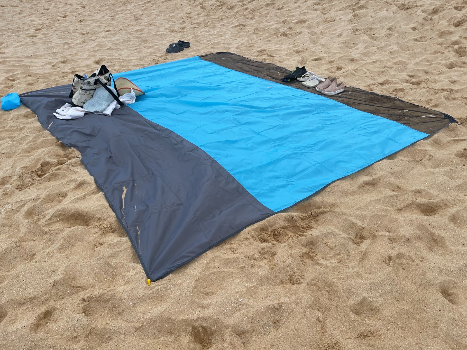 2x Set Beach Blanket Sand Free Waterproof Picnic Blanket Machine Wash 90" X 100" gallery