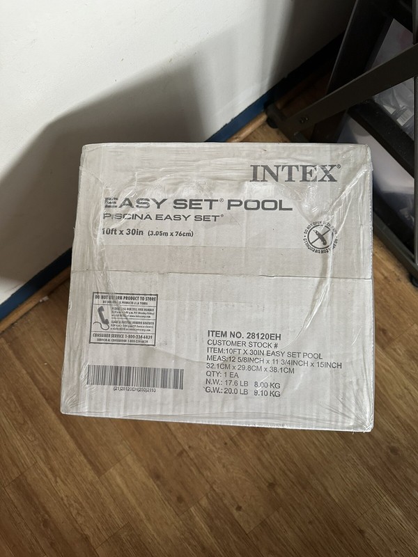 Intex 10ft x 30in Easy Set Pool gallery