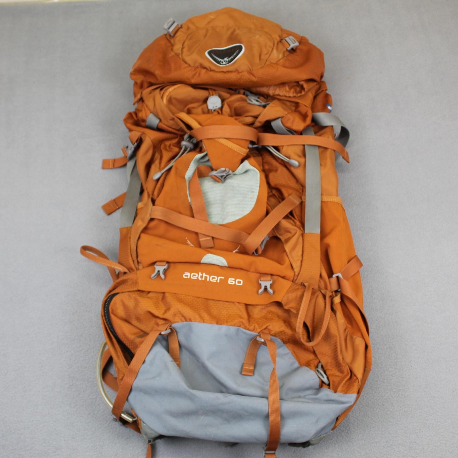 Osprey Aether 60 Backpack Mens Medium Orange Hiking Backpacking Pack 60L Camping