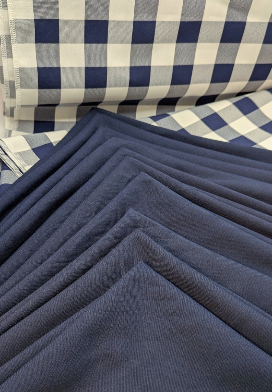 'LA Linen' Navy & White Checkered Tablecloth 60 X 102" + 10 Navy Napkins USA gallery