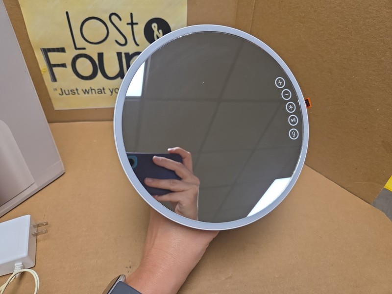 White Sharper Image LED Vanity Mirror And Bluetooth Speaker * USED w/ Box * PICS gallery