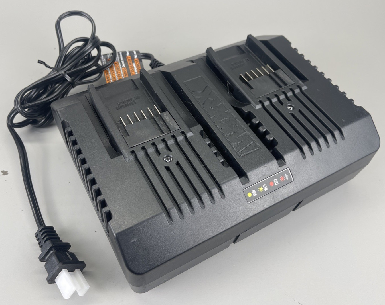 Worx 20V Power Share (60) Min Dual Quick Charger (WA3884) gallery