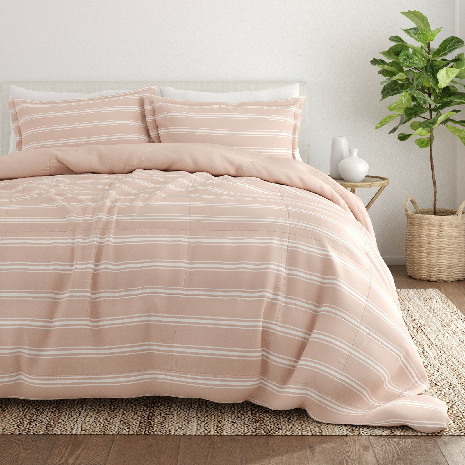 Kaycie Gray Ultra Soft Soft Stripe Reversible Down-Alternative Comforter gallery