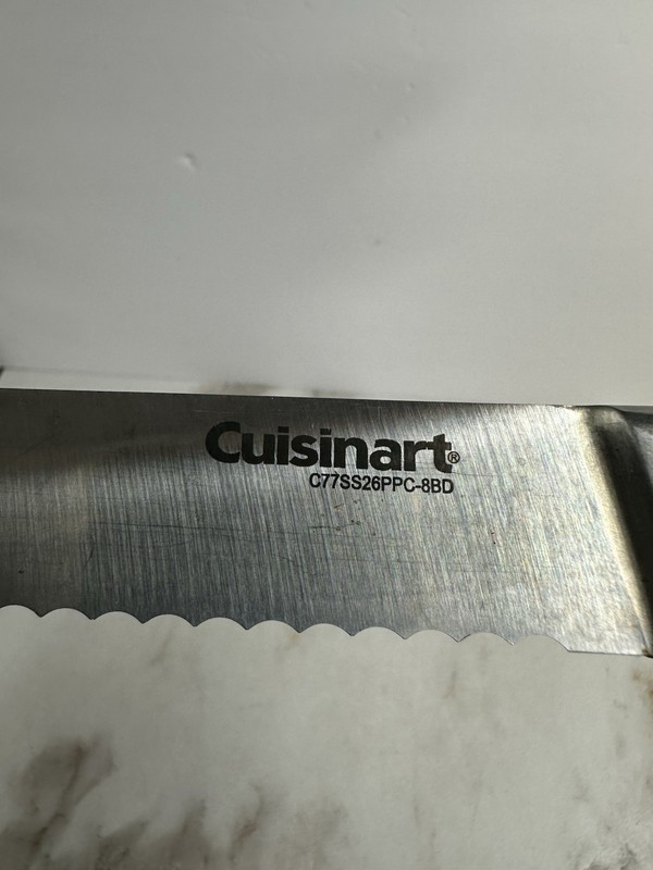 Cuisinart GraphiX Bread Knife 8' Inch, C77SS26PPC-8BD STAINLESS WITH COVER gallery