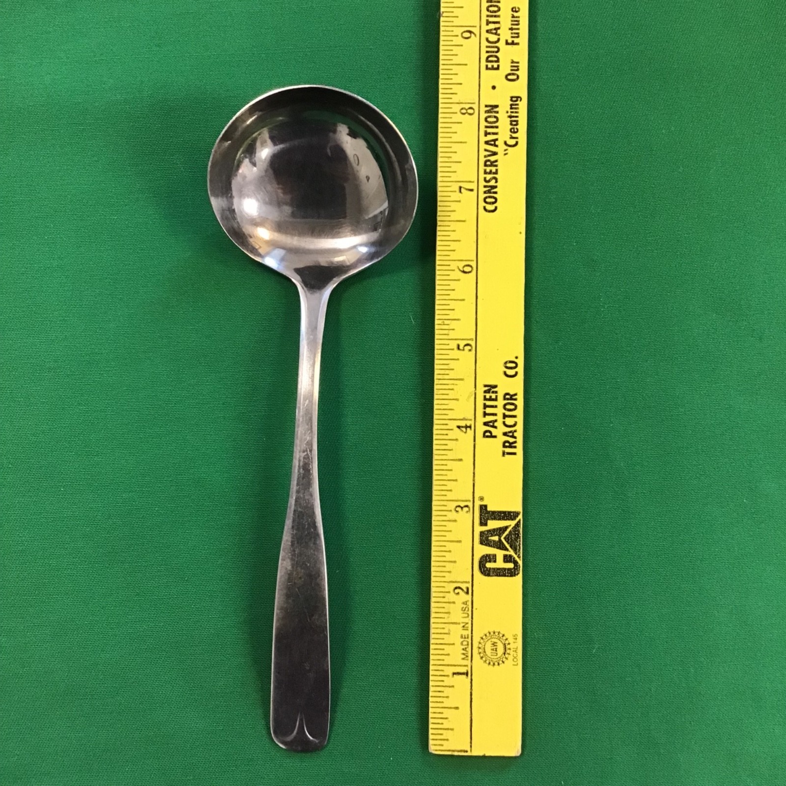 GRAN ROYAL International Stainless Flatware Glossy Single Piece One Ladle gallery