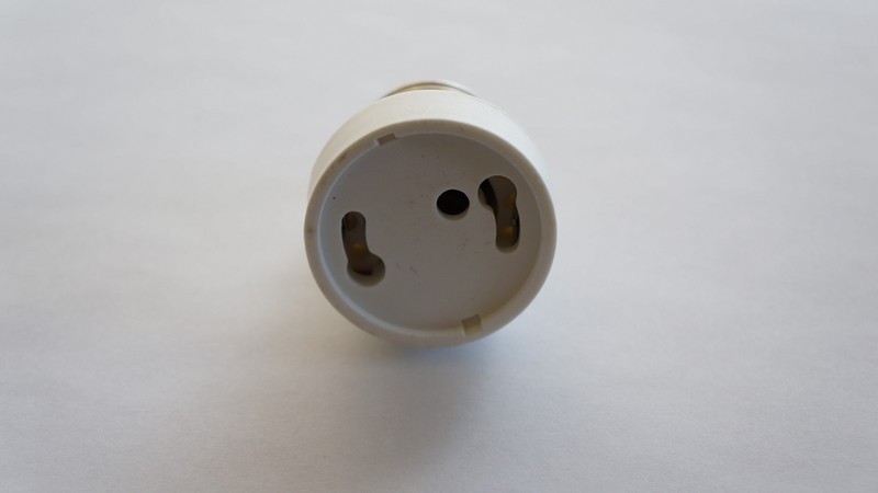 4pcs E26 MediumEdison Screw to GU24 Bin-Pin Base Socket Adapter Converter gallery