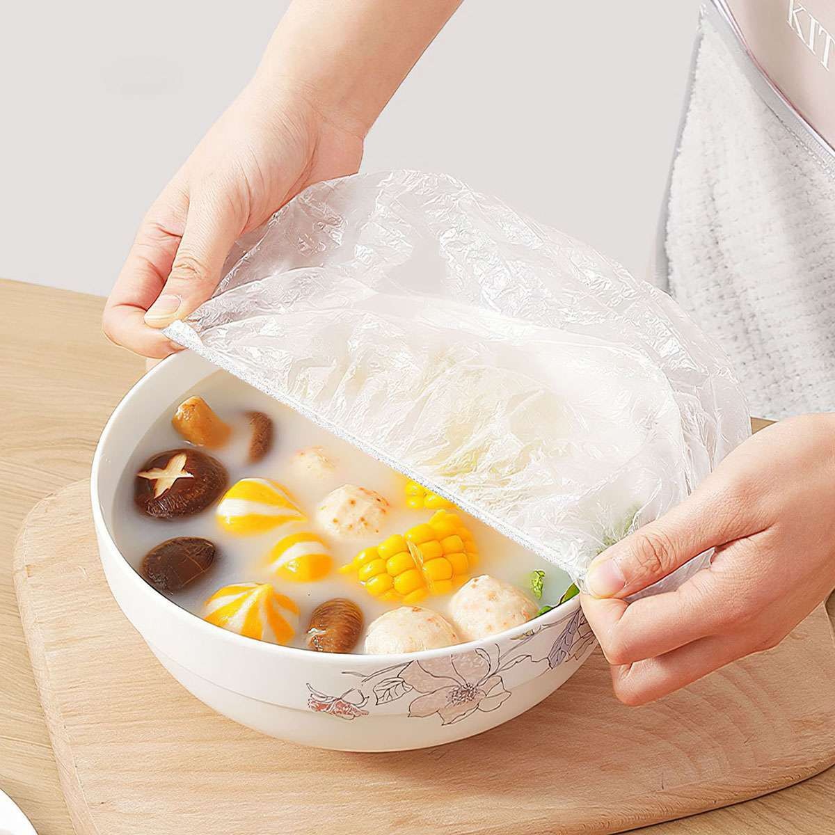 100Pcs Disposable Food Cover Plastic Wrap Elastic Food Covers For Fruit Bowl Cup gallery