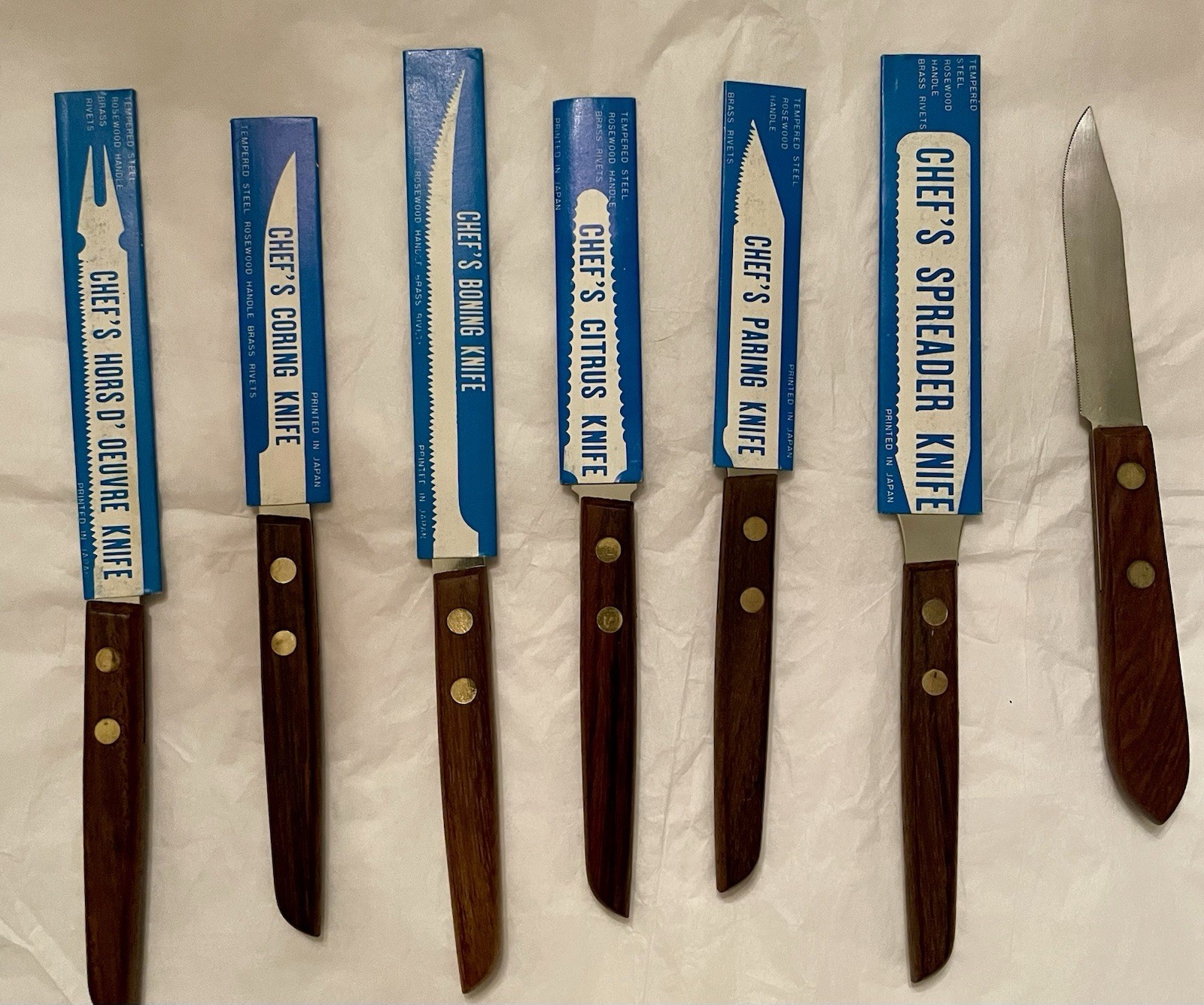 Chef’s Brand Mini Utility Knife Set Made In Japan Free Gift Pairing Knife Read gallery