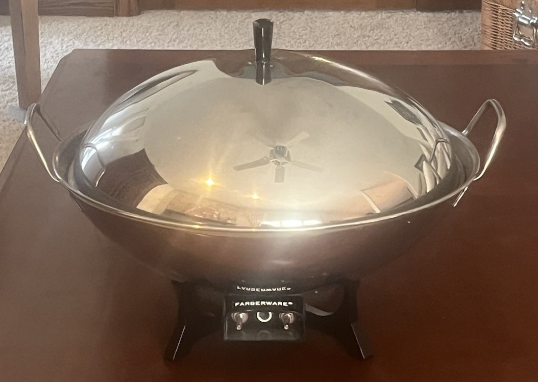 Farberware 14" Stainless Steel Electric Wok 303A Steam Tray ,Manual, Cord Works gallery