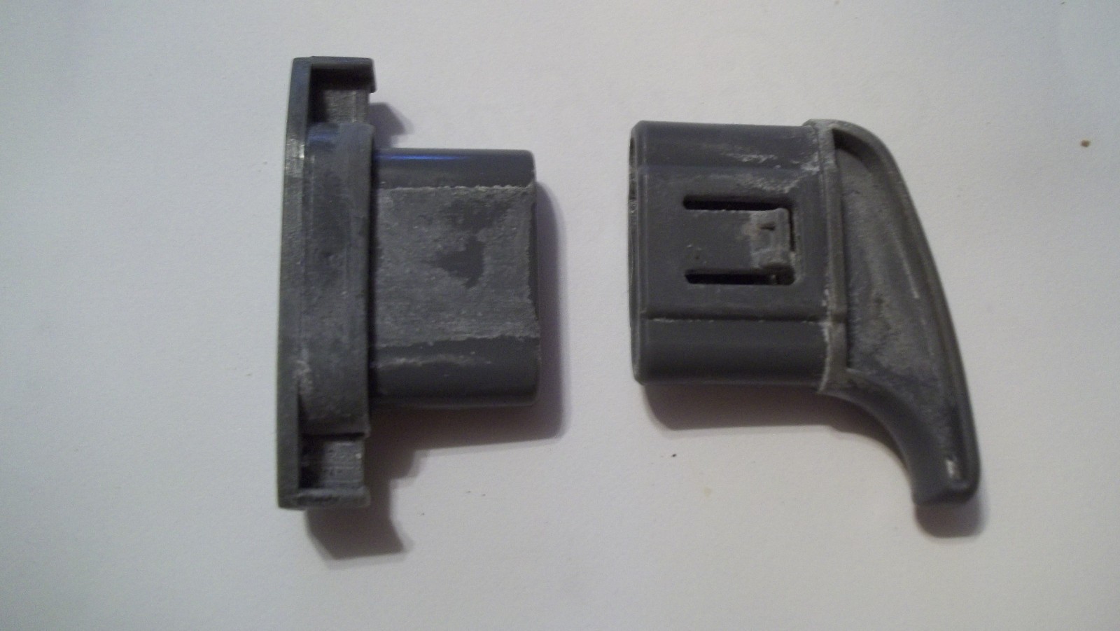Frigidaire Dishwasher Model FPHD2491KF0 Slide Rail End Cap Set, 5304475593 gallery