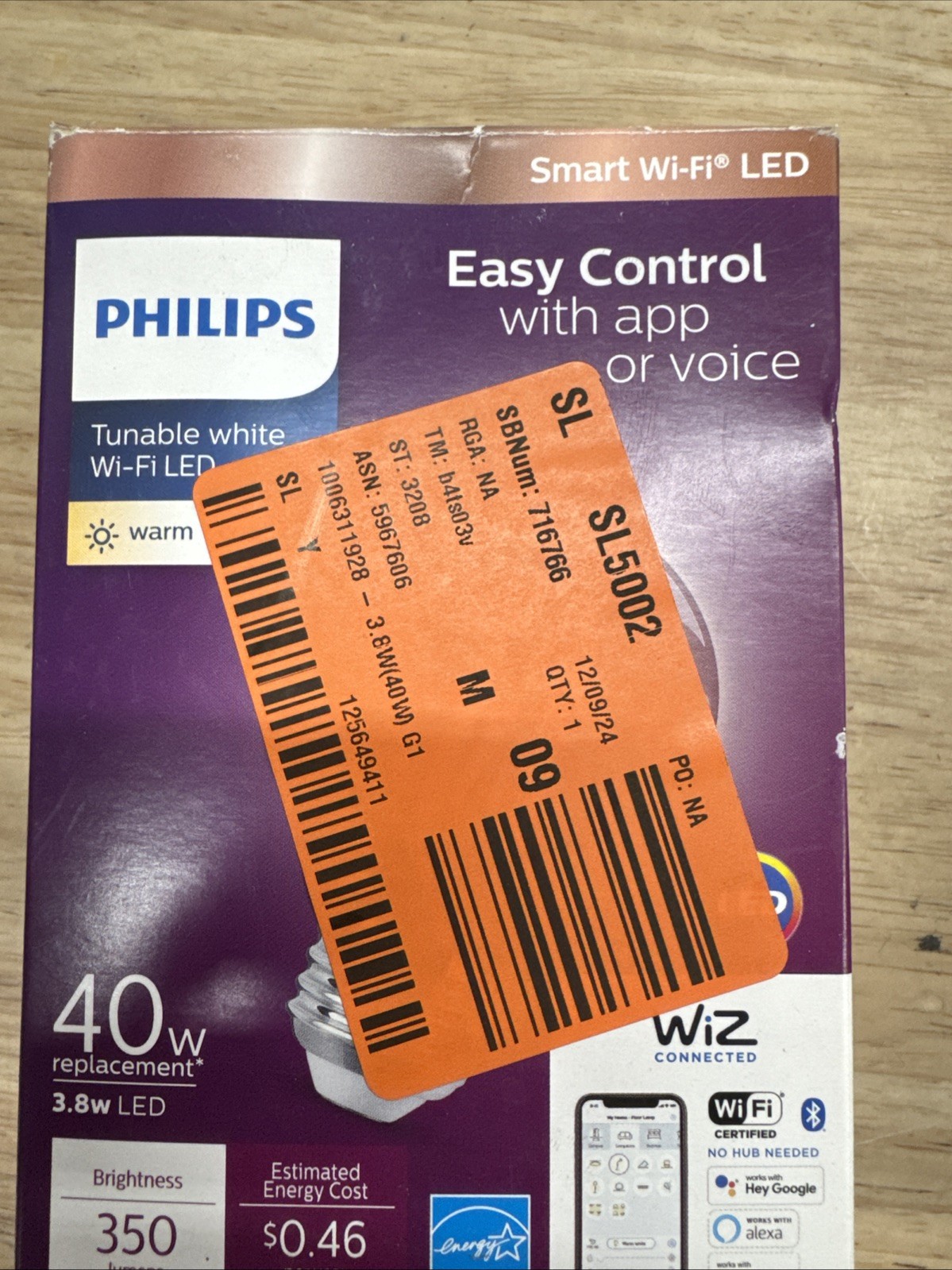 Philips Smart Bulb LED 40W Dimmable Wi-Fi Wiz Connected Light gallery