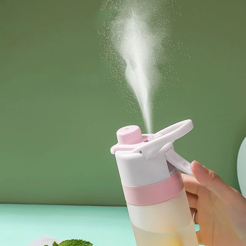 Stay Refreshed All Summer: Large Capacity Spray Water Bottle for Outdoor Fun & F gallery