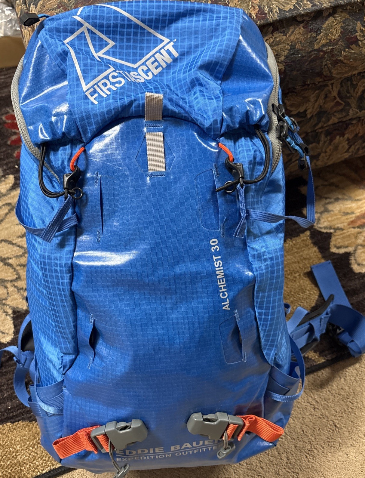 Eddie Bauer 40L Alchemist First Ascent Backpack Camping Hiking pack
