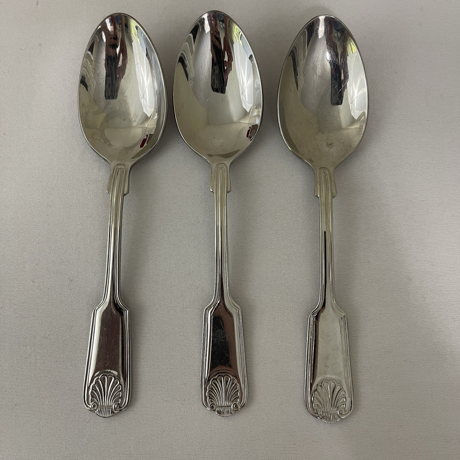 3 Towle London Shell Stainless Satin Soup Spoons 18/10 gallery