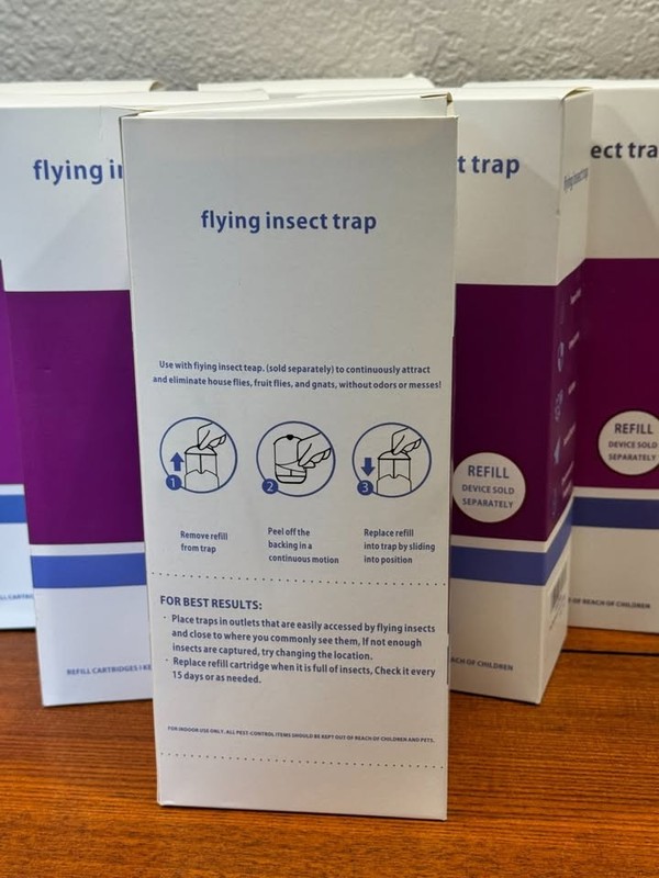 NEW 8 Count Pack Flying Insect Bug Trap Refill Cartridge Compatible with Zevo gallery