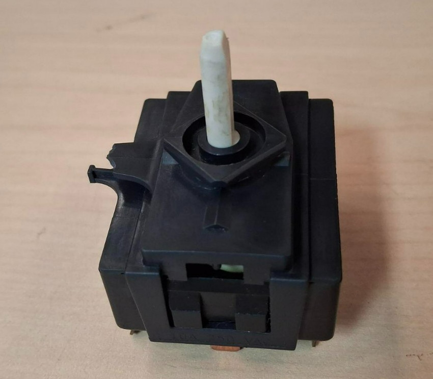 Washer Cycle Switch, Rotary Selector For Whirlpool Kenmore P/N: 3954573 [USED] gallery