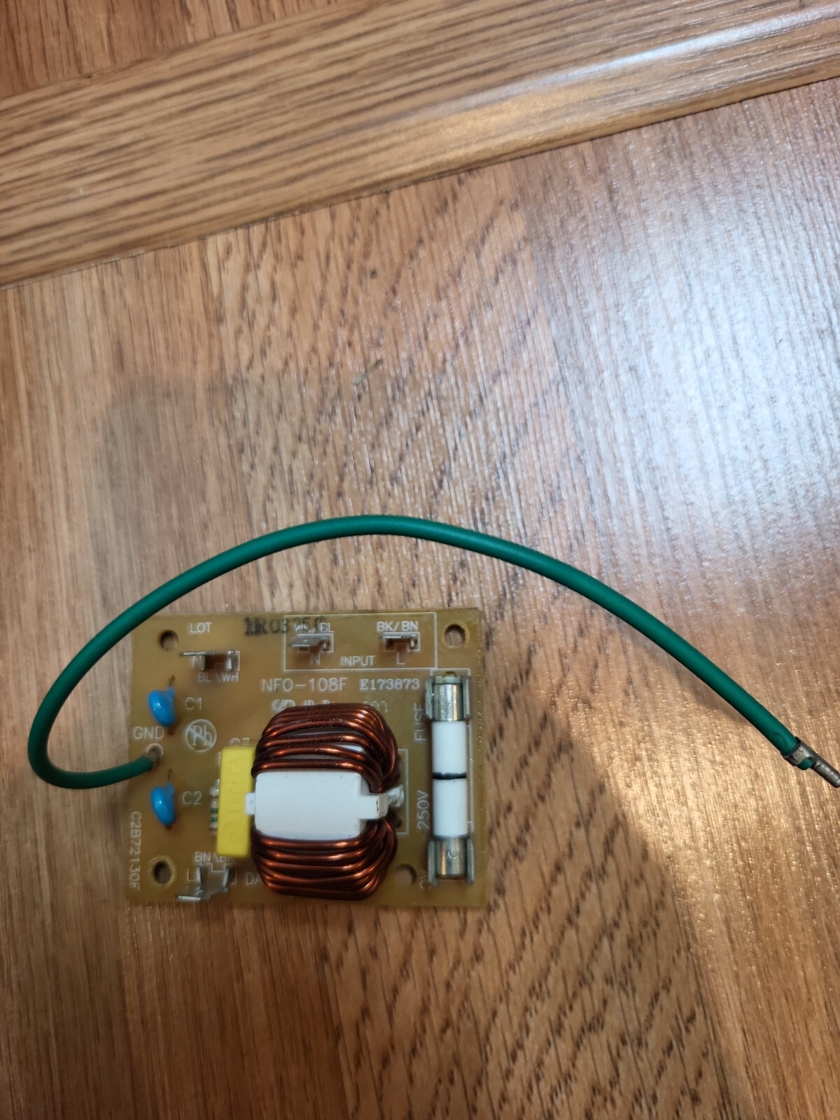 C2B72130F | MICROWAVE NOISE FILTER BOARD gallery