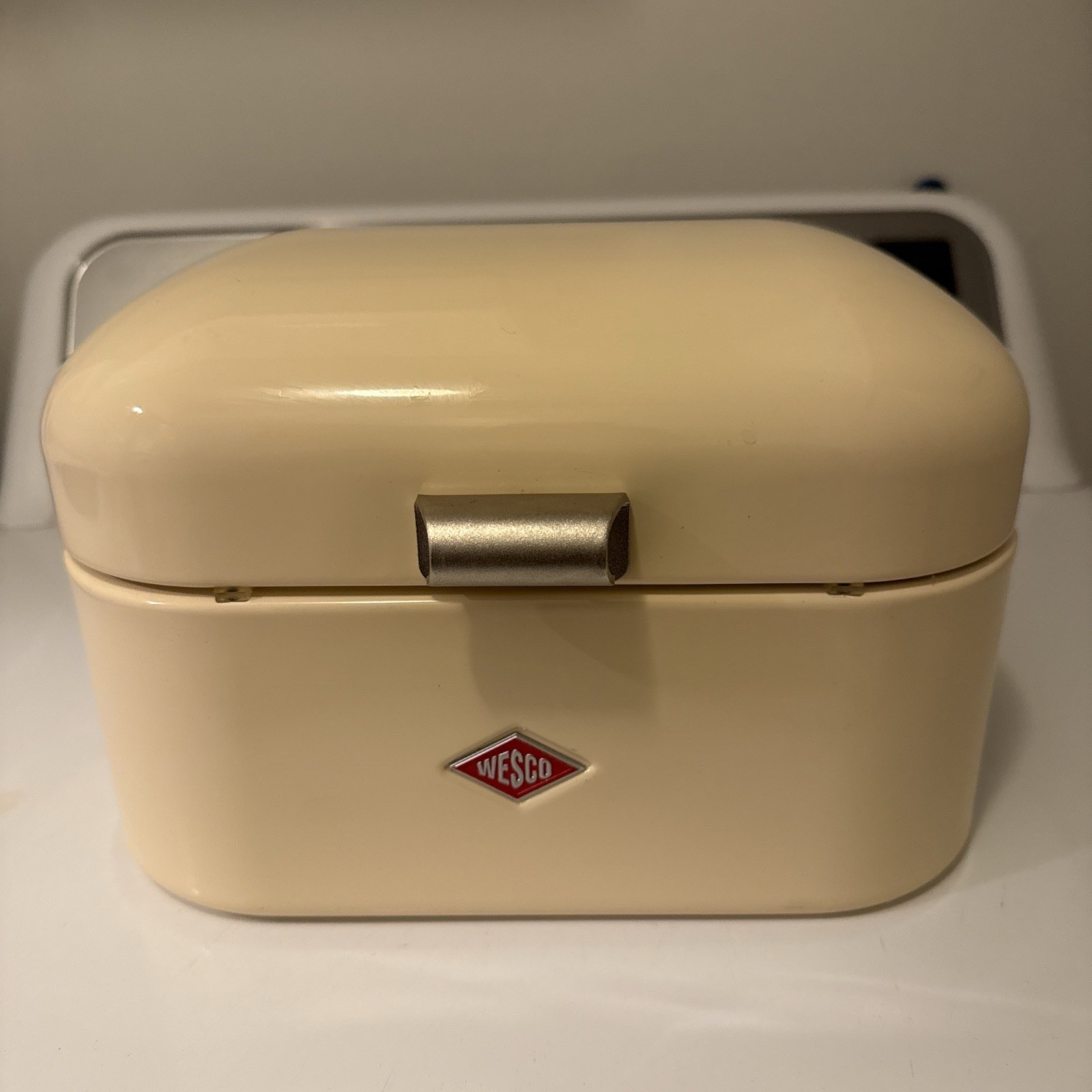 Wesco Single Grandy Bread Bin Powder-Coated Steel Retro Design Beige Great Shape gallery