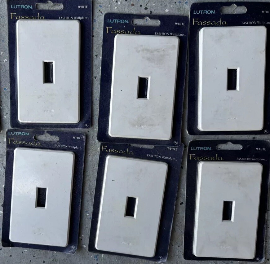 LUTRON Fassada No Visible Screws Toggle Light Switch Wall Plate White - 6 Pieces gallery
