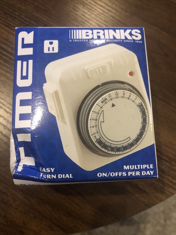 Brinks 42-1020 Mechanical Timer Grounded Plug 120V For Indoor Use Only NEW gallery