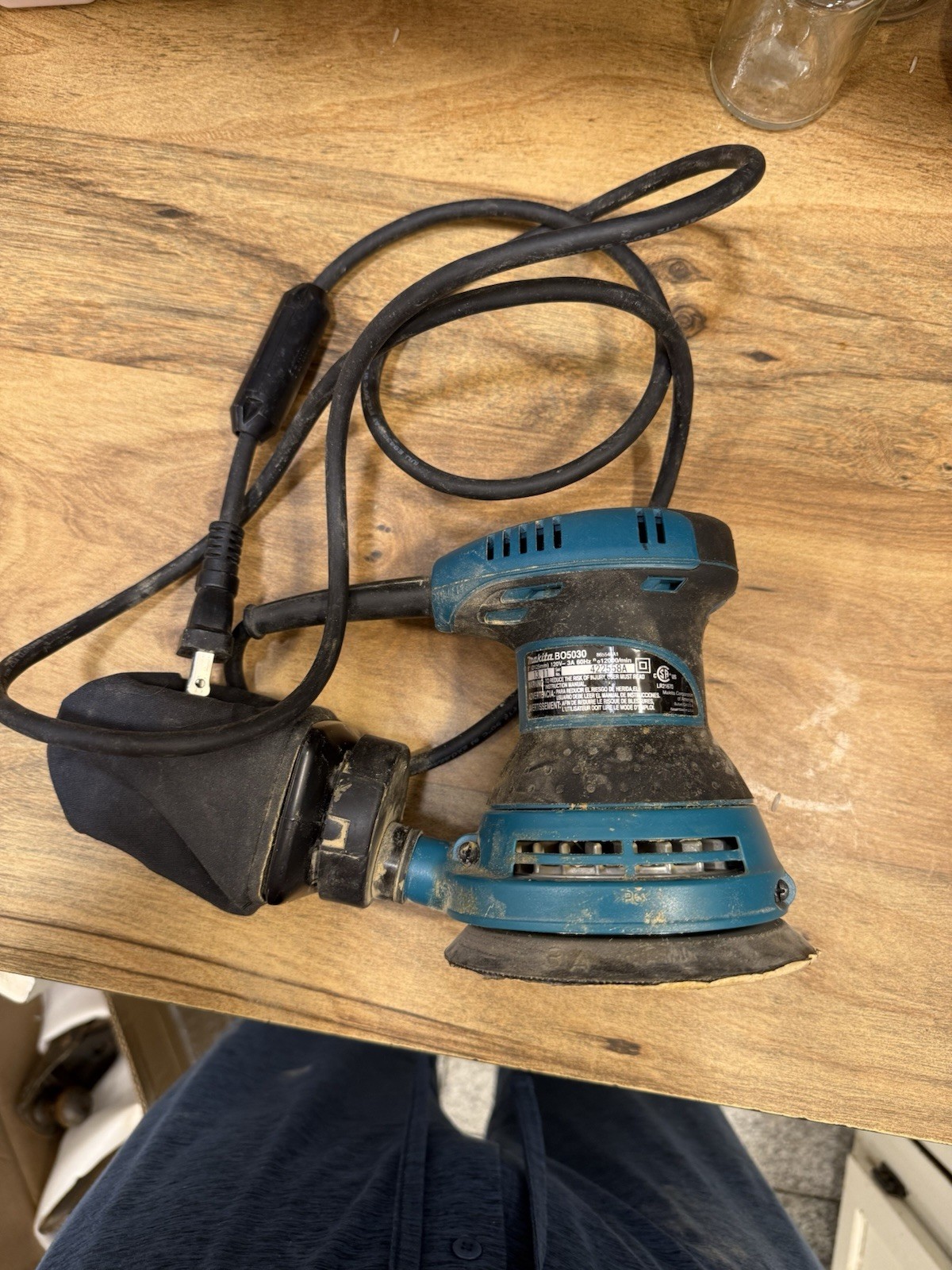 Makita BO5030K 5" Random Orbit Sander Tested Works In Great Shape gallery