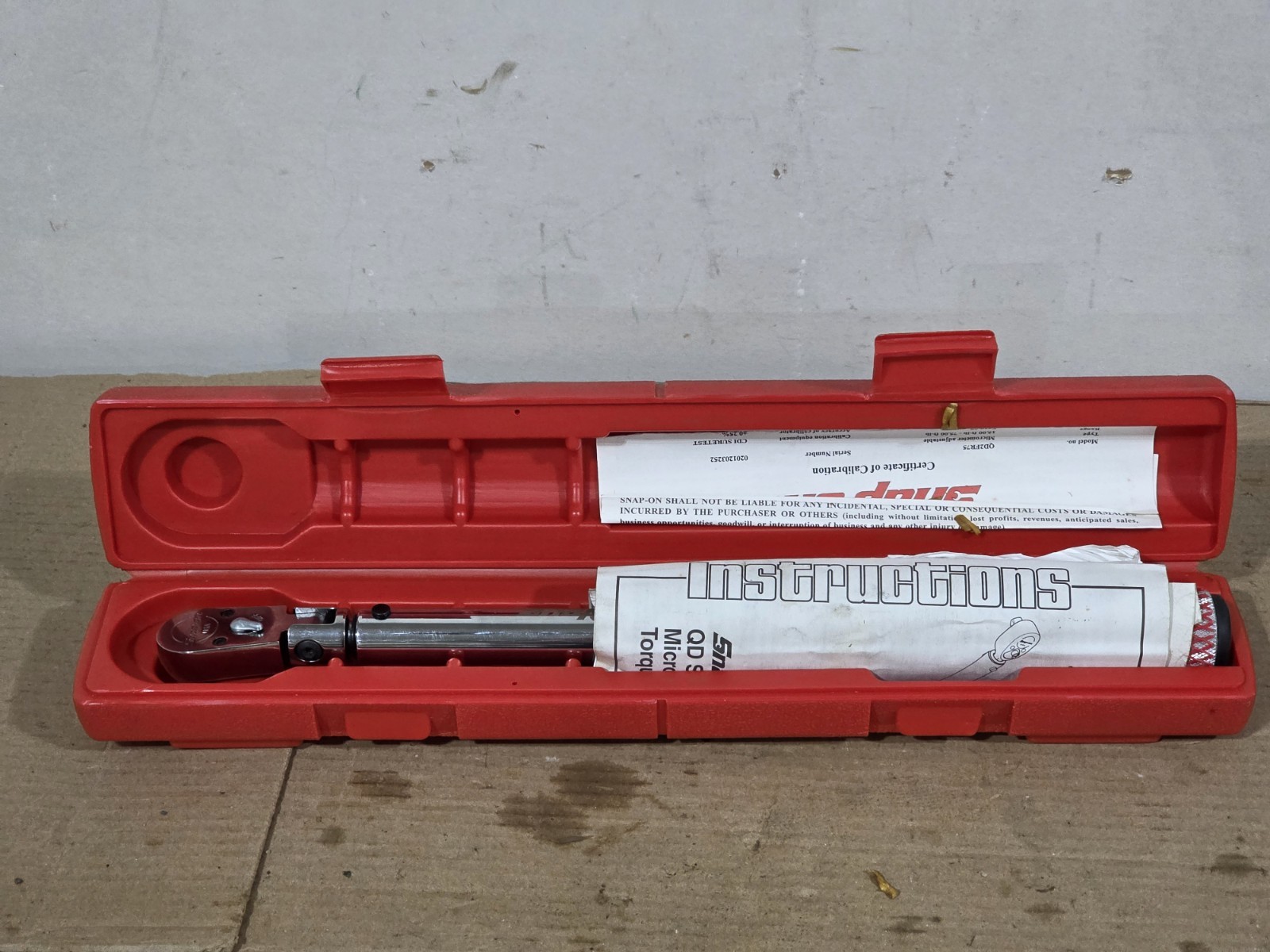 Snap-On Tools QD2FR75 3/8" Drive Adjustable Click Style Torque Wrench gallery