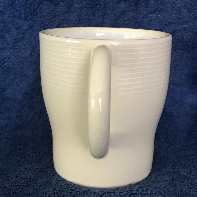 MICHAEL GRAVES DESIGN CREAM/LIGHT TAN & WHITE PINSTRIPE 4 1/8" COFFEE MUG/CUP-EC gallery