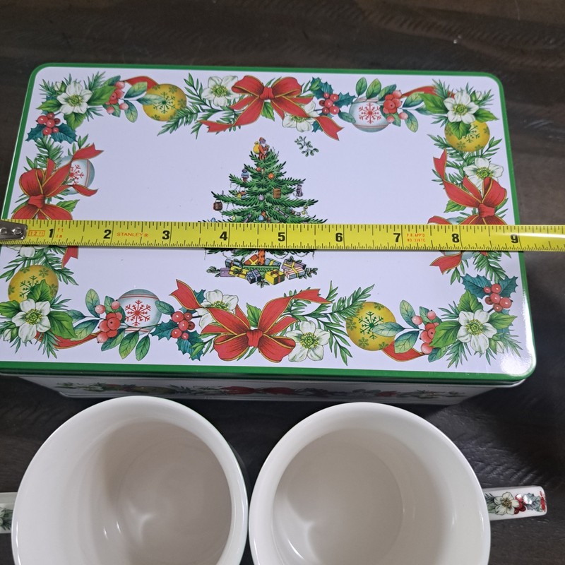 Spode Christmas Tree 5-Piece Set 2 Mugs, 2 Coasters, 1 Tin w/Lid New In Box gallery