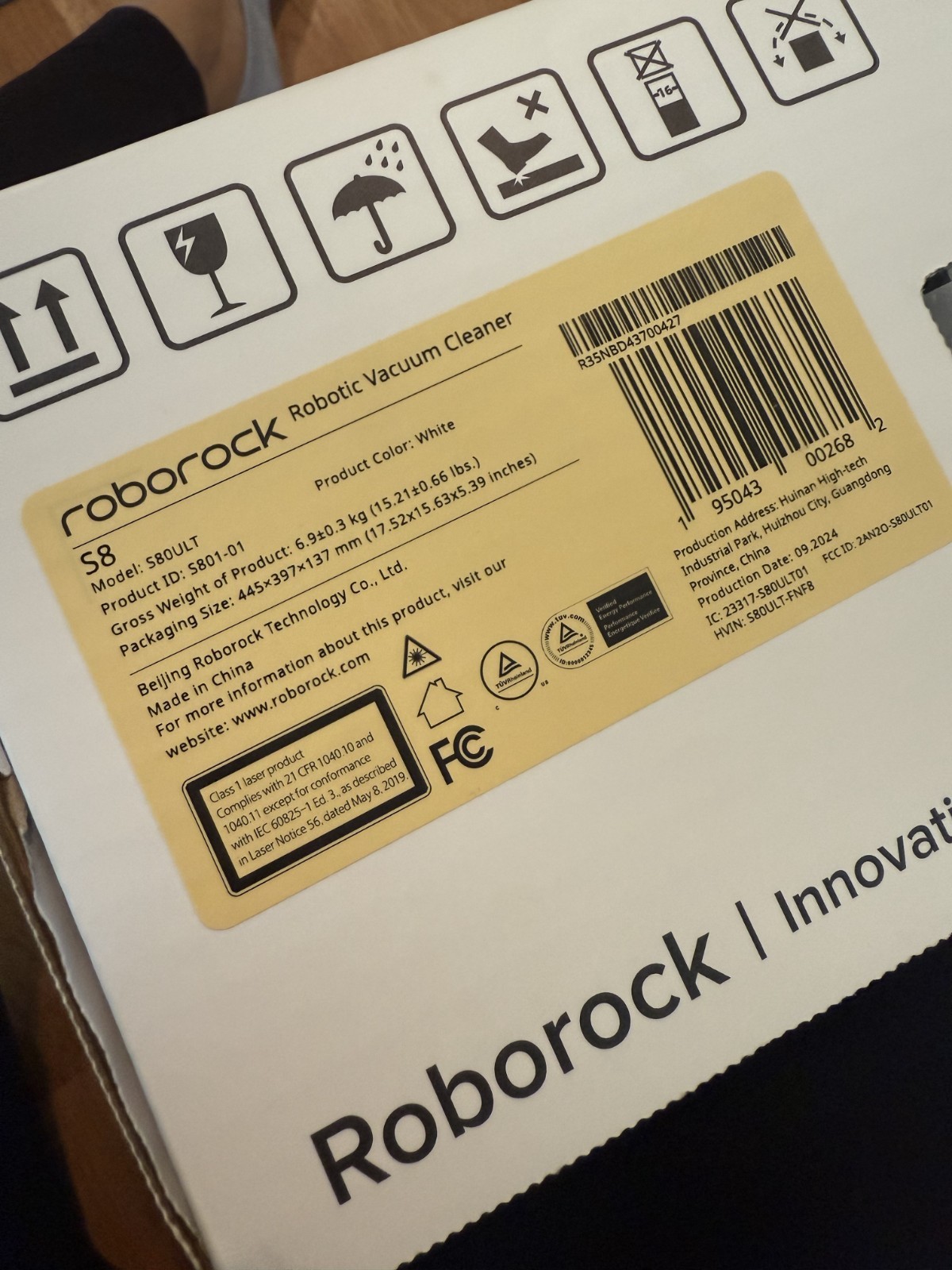 Roborock S8 Robot Vacuum and Mop Cleaner White Refurbished Free Return gallery