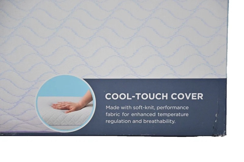 Serenity by Tempur-Pedic Cooling Memory Foam Pillow - Standard gallery