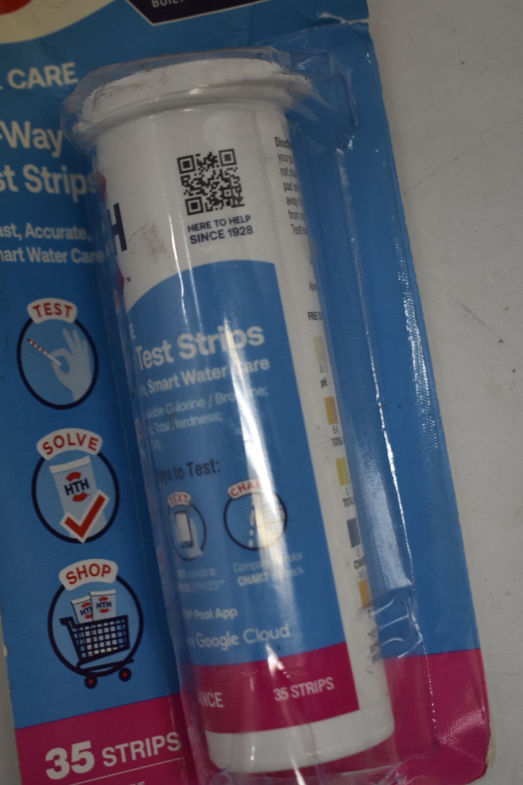 HTH 6 Way Swimming Pool Water Test Strips 35 Piece Pack pH Bromine Hardness gallery