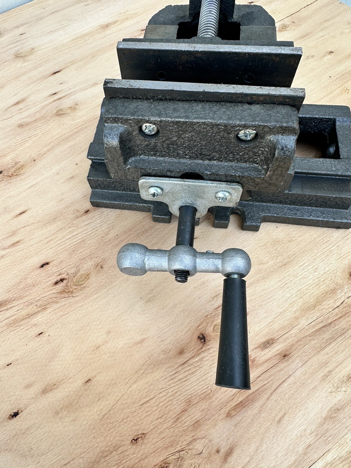 handle for Bench cross vise 14mm Square Fitting gallery