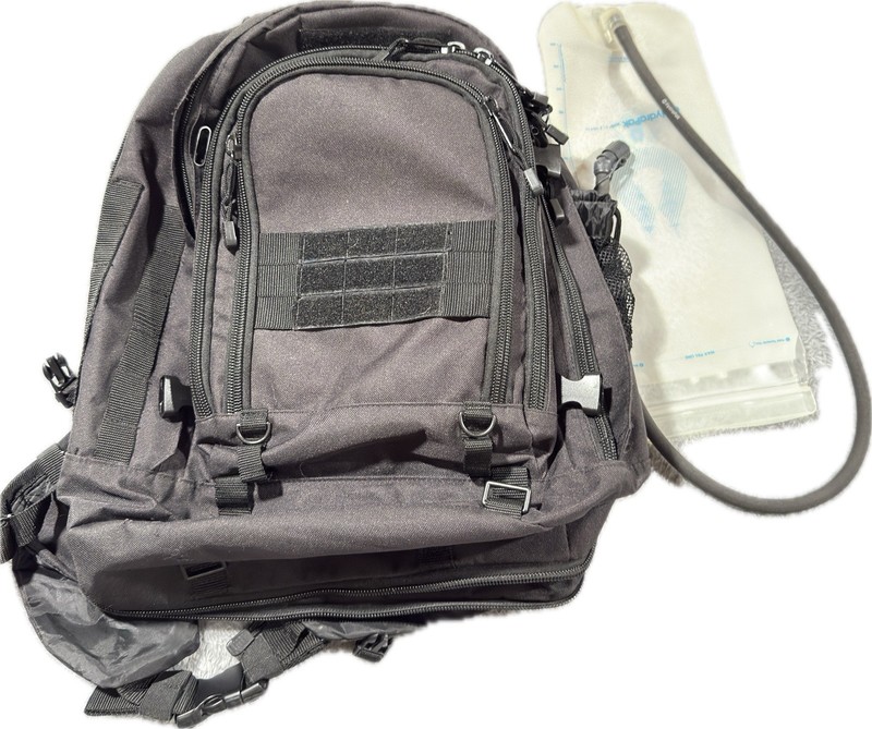 Mercury Hiking Backpack Large Black with Hydrapak 3
