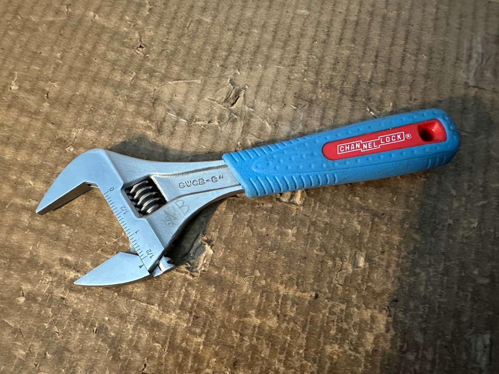 CHANNEL LOCK CODE BLUE 8" ADJUSTABLE WRENCH 8WCB SAE & METRIC - SPAIN gallery