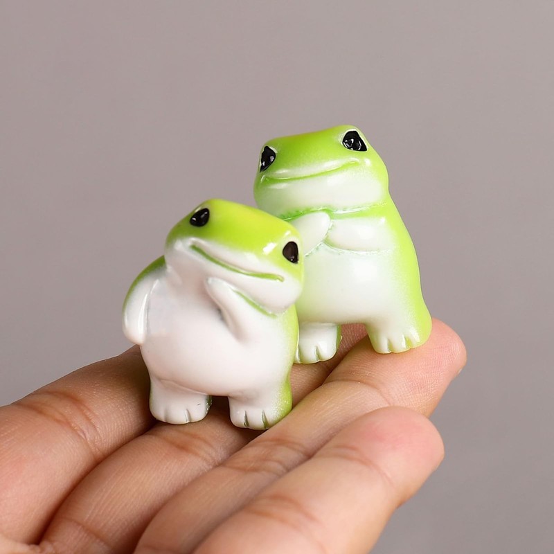 Mini Resin Frogs Figurines Tiny Animals Resin Figures 6 Pcs gallery