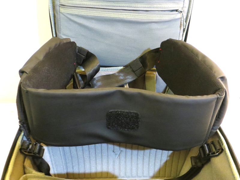 ULANZI BP10 35L Hardshell Camera Backpack gallery