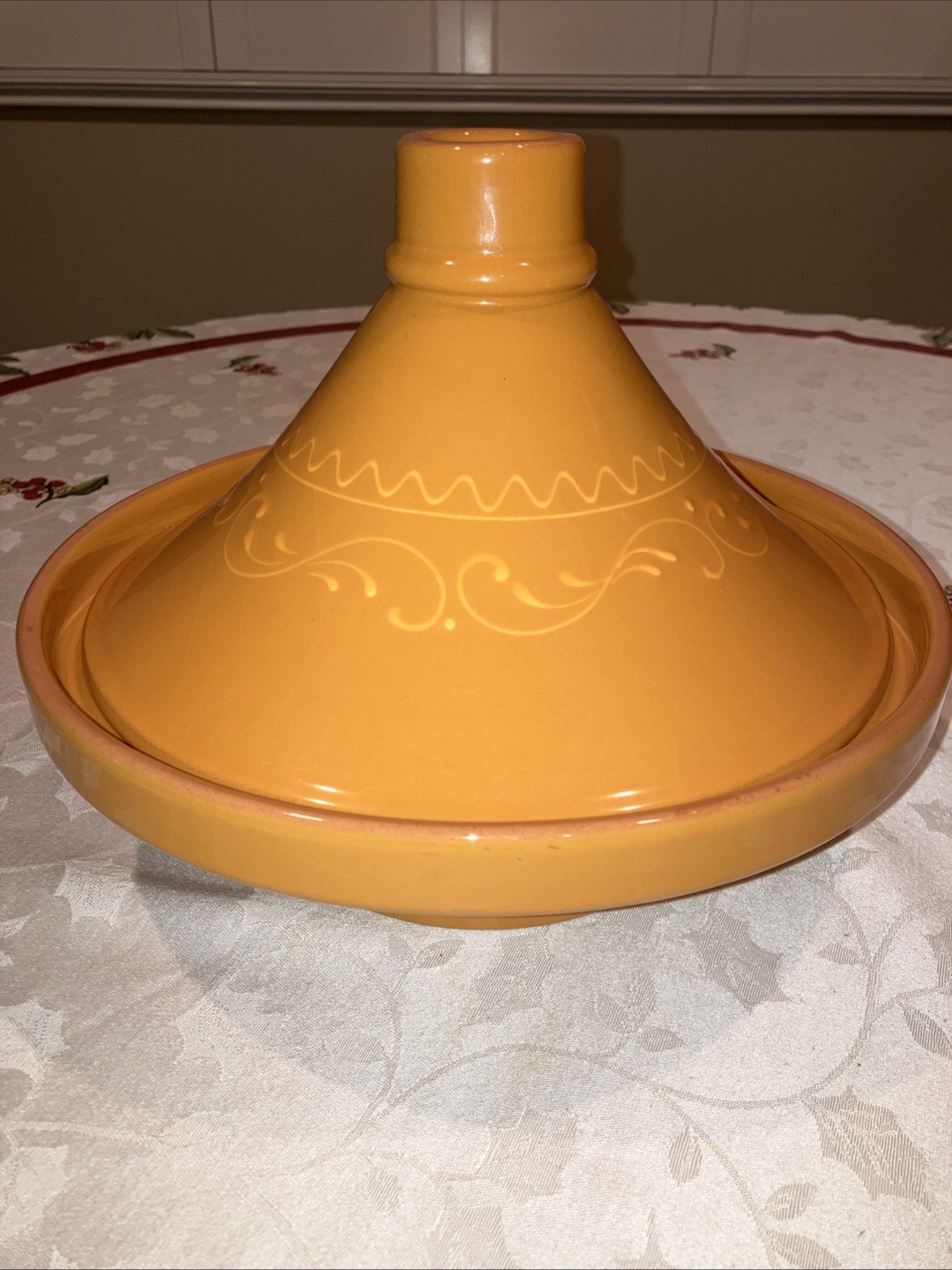 TAJINE Cooking Pot-TAGINE Ceramic Pottery Made in Portugal 11” GOLD TONE gallery
