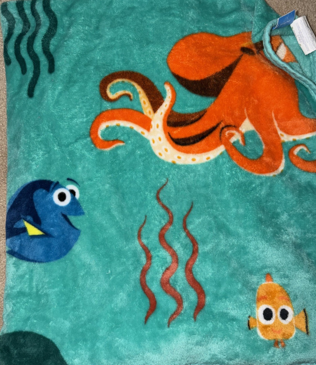 Finding Dory Nemo Friends Blanket Soft Cuddly Toddler Throw 39 x 53 inches gallery
