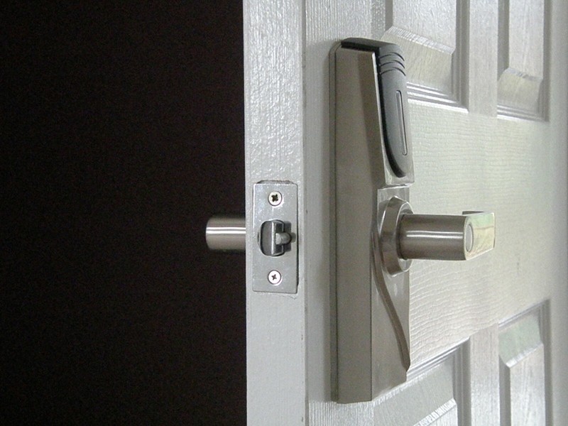 RFID Keyless Electronic Lock: Weatherproof, Battery Operated, Programmable, RH gallery
