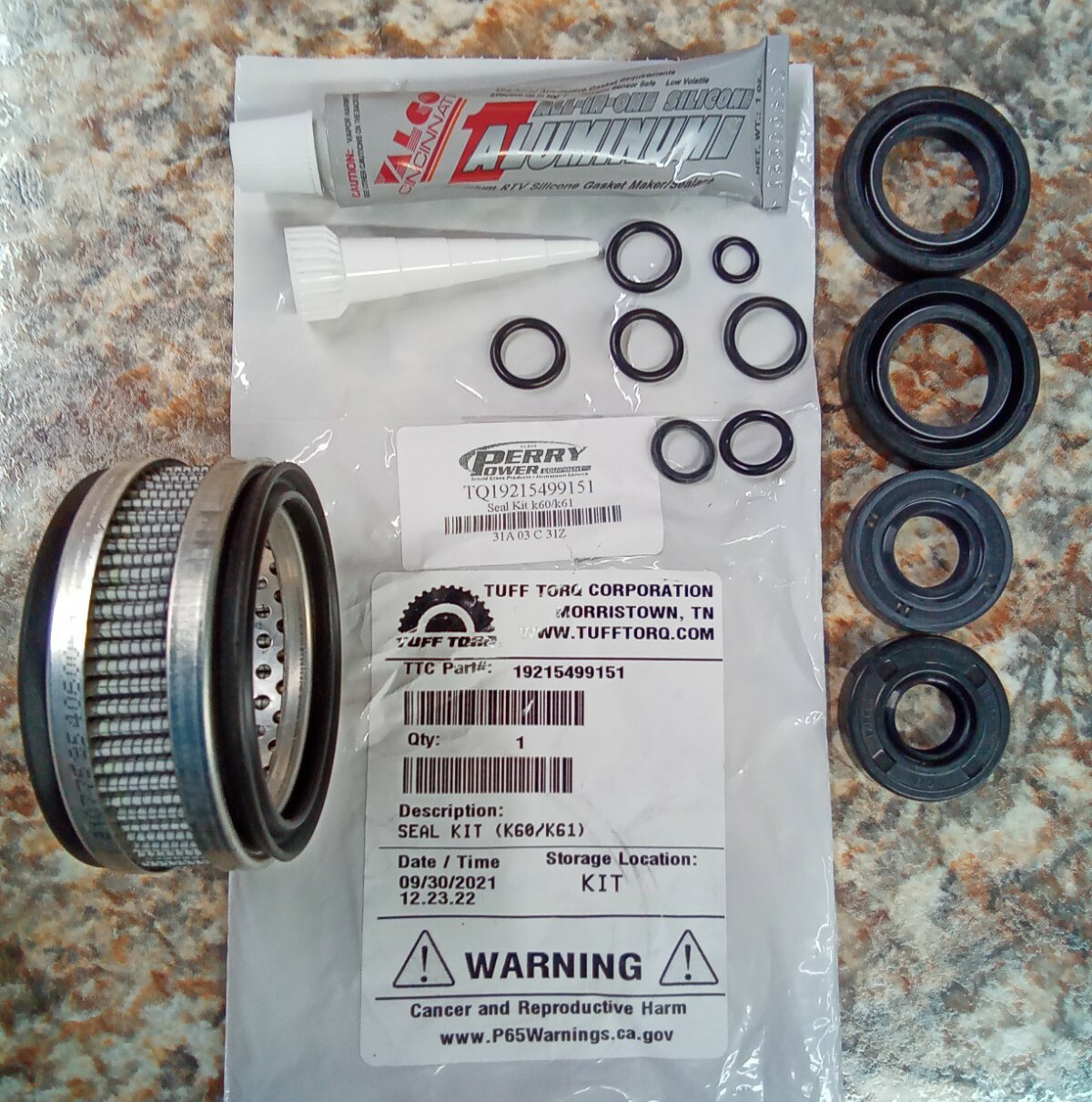 New Genuine OEM Tuff Torq Transmission Seal Service Kit 19215499151 for K60 K61 gallery