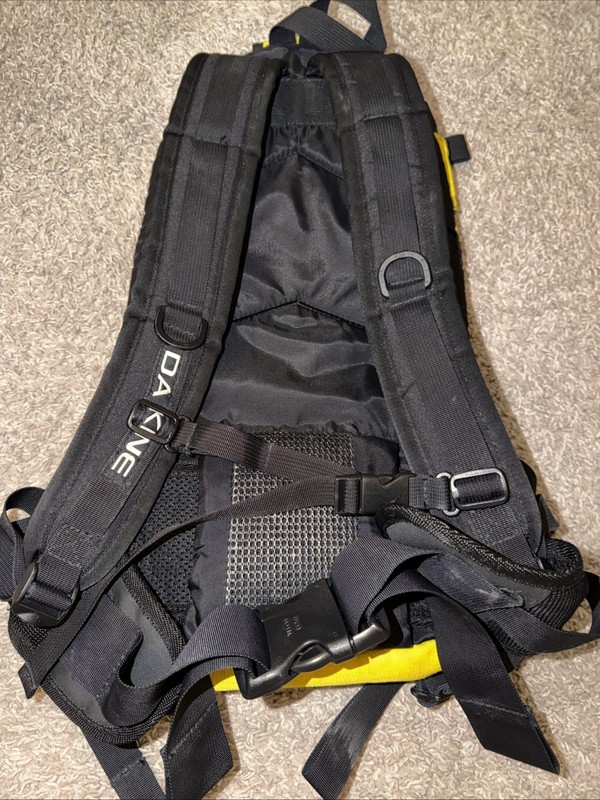Dakine Heli Pack Hiking Trail Backpack - Gray/Yellow 4