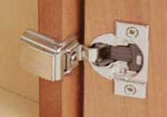 Blum COMPACT BLUMOTION Soft Close 1-5/16″ Overlay Press-in Hinge – 39C358B.21