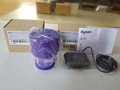 Dyson Genuine V10 Filter (969082-01) and Charger (969350-02) set