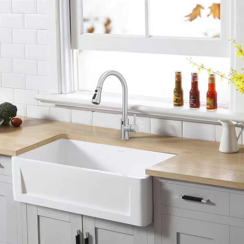 14. 5In. Touchless Sensor Single Handle 360° Spout Swivel Pull down Sprayer Kitc gallery