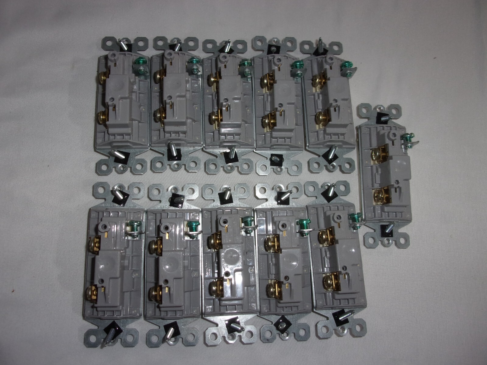 11 Pcs Pass & Seymour Ivory Single Pole Decorator Rocker Light Switch 15A TM870I gallery