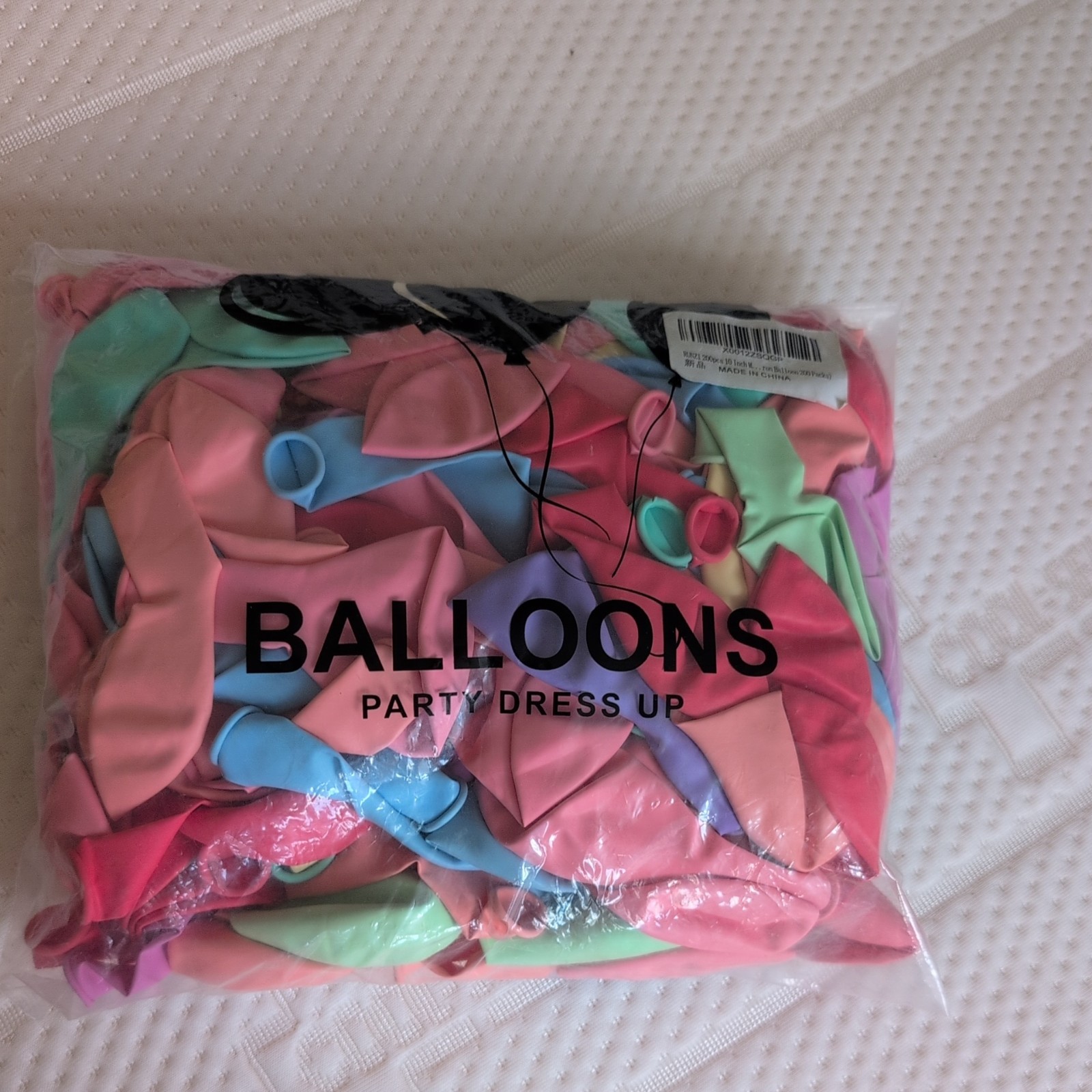 200 X Latex Multi Coloured BALLONS Quality Party Birthday Wedding gallery