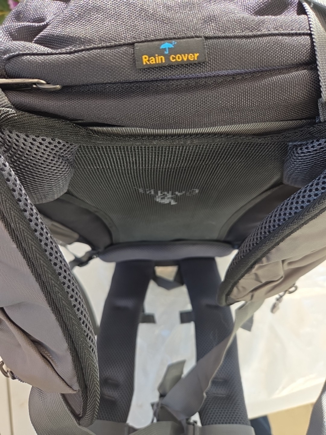 Camel Electron 40 Backpack 4