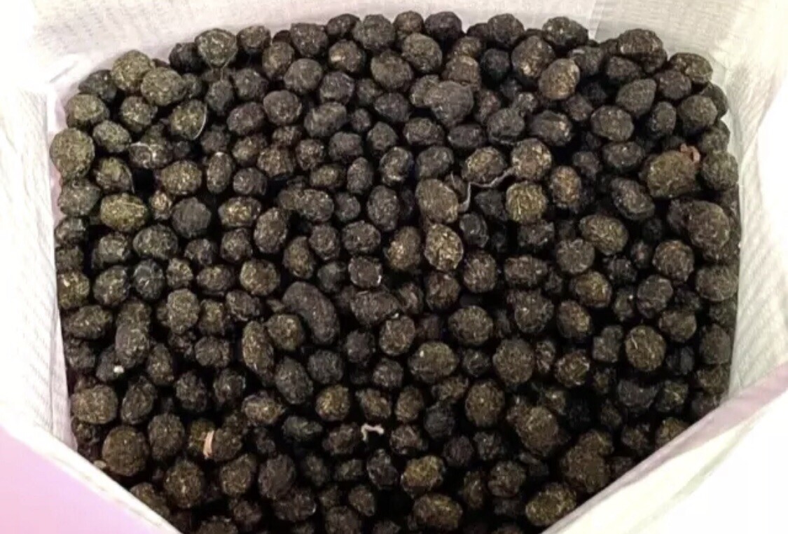 3 lbs Bunny Rabbit Poop Pellets Organic 2-1-1 Fertilizer Manure Dried No Odor gallery