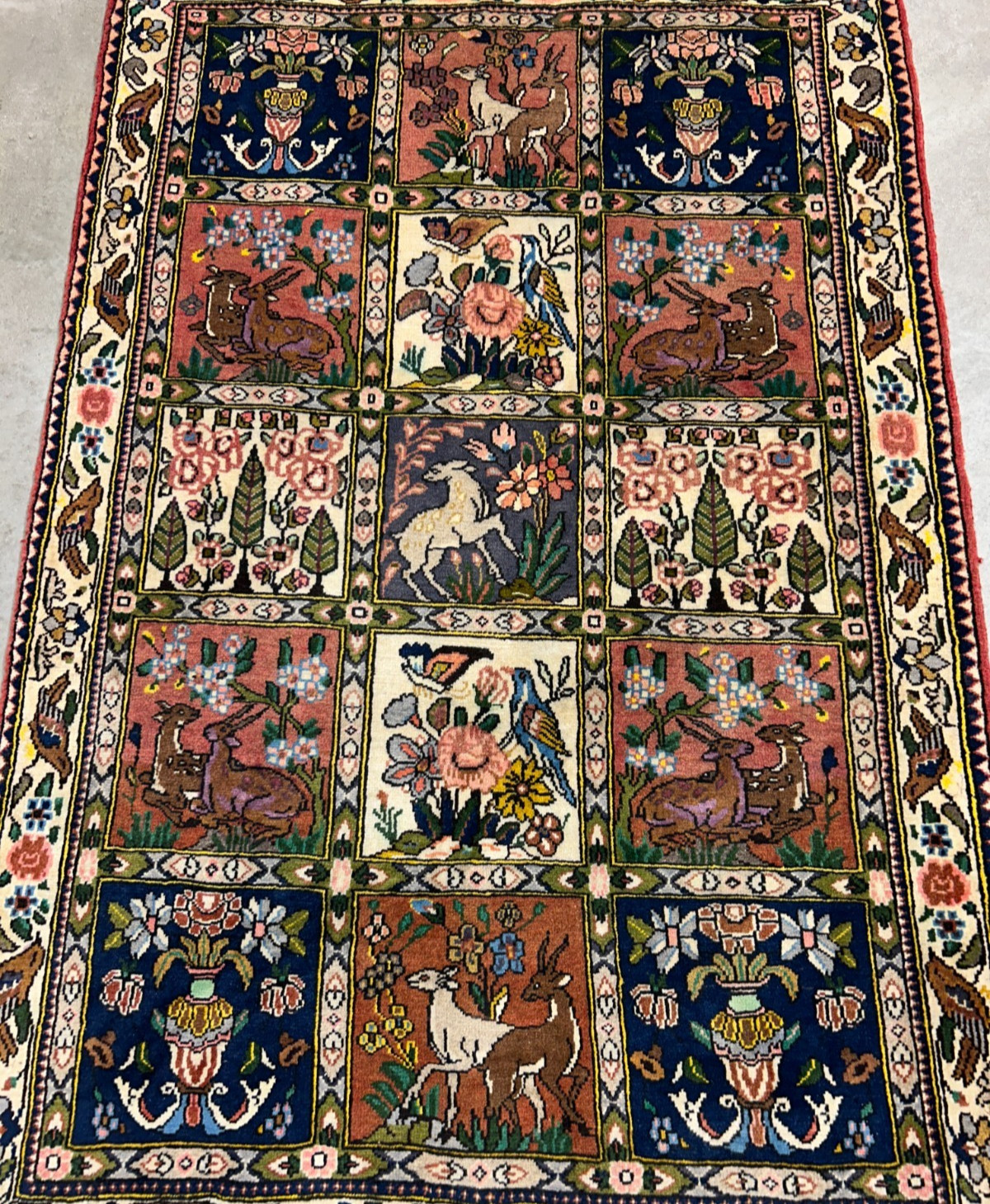 3'5"x5'2" Hand-Knotted Wool Animal & Floral Bakhtiari Area Rug - Carpet gallery