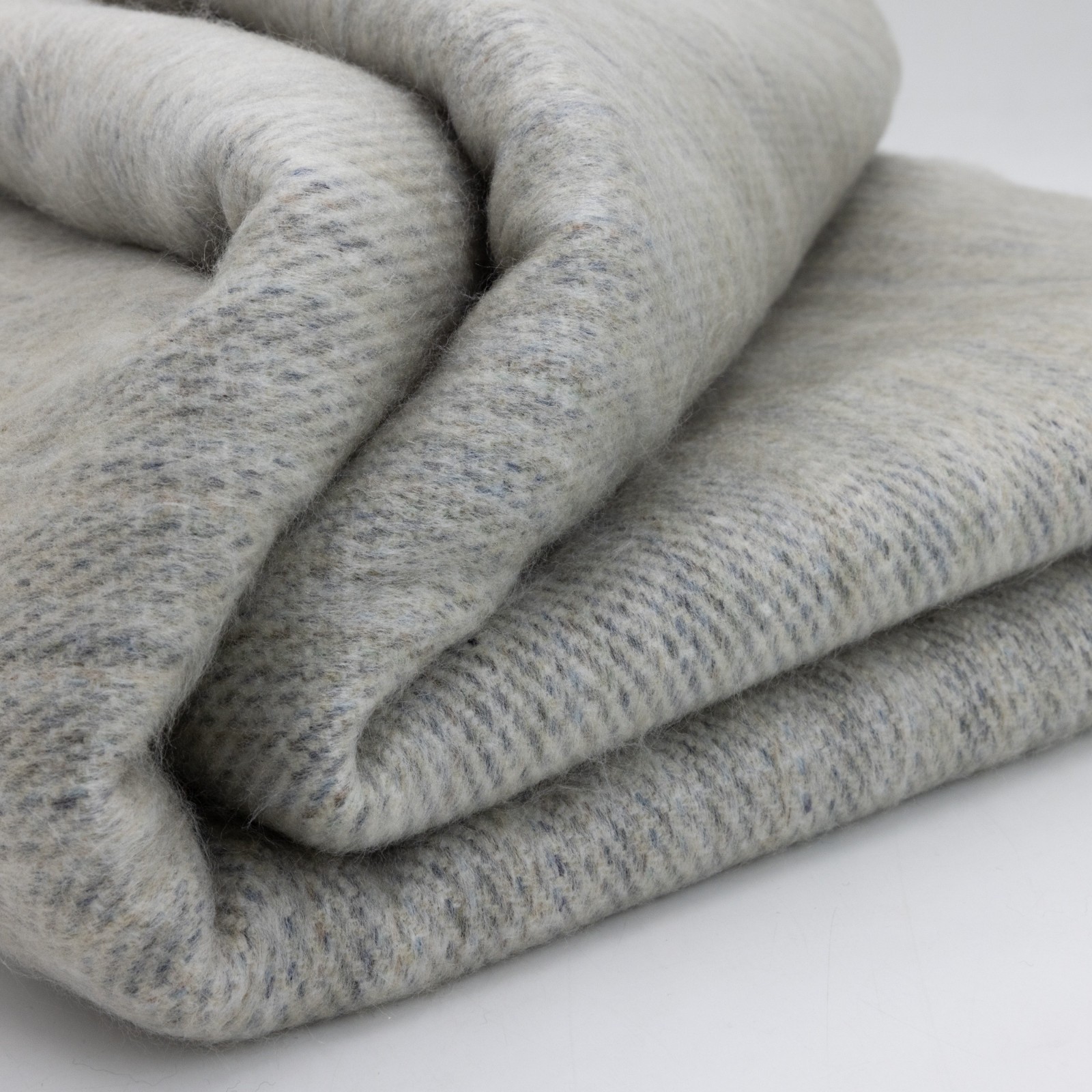DOUBLE DENSITY ALPACA WOOL BLANKET THROW | QUEEN SIZE | SOFT&WARM – SILVER GRAY gallery